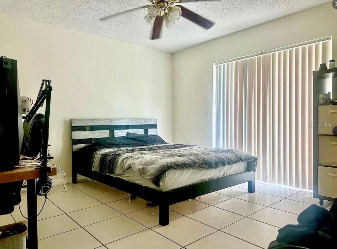 LAKE PICKETT MANOR - Residential Lease