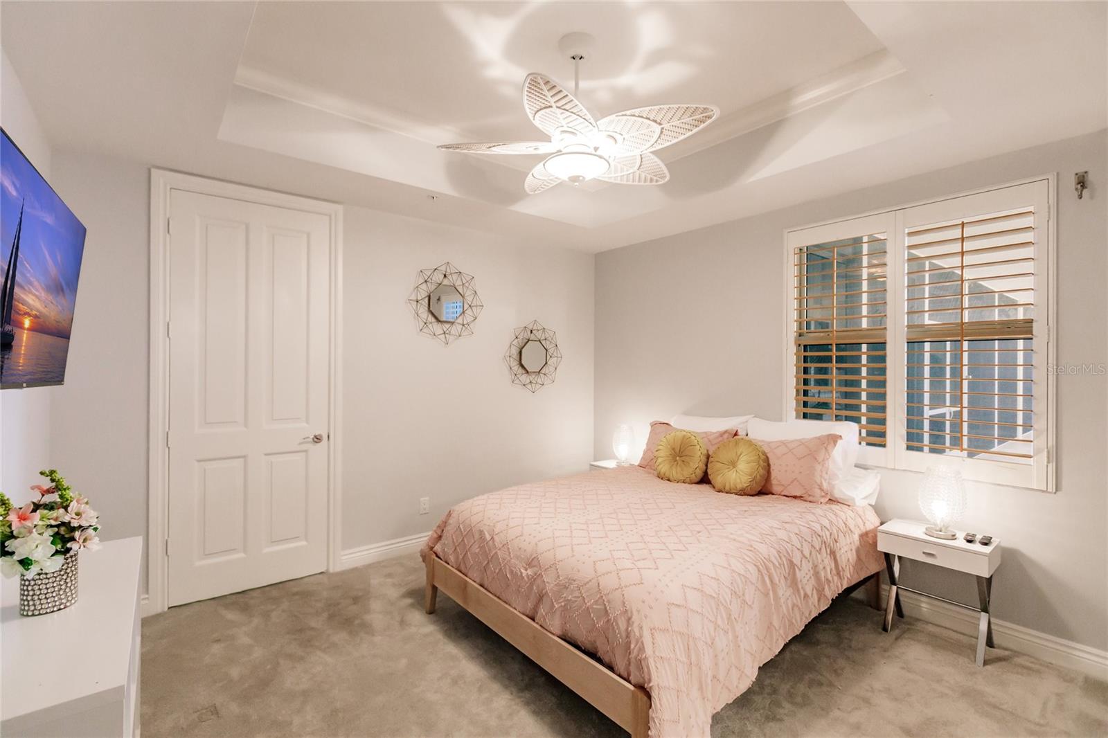 ROYAL MARCO POINT II - Residential