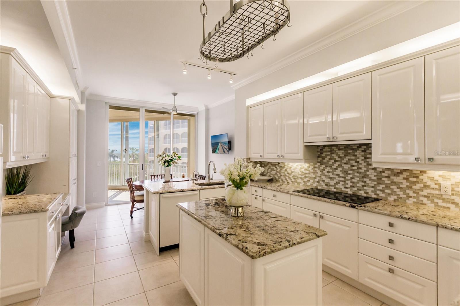 ROYAL MARCO POINT II - Residential