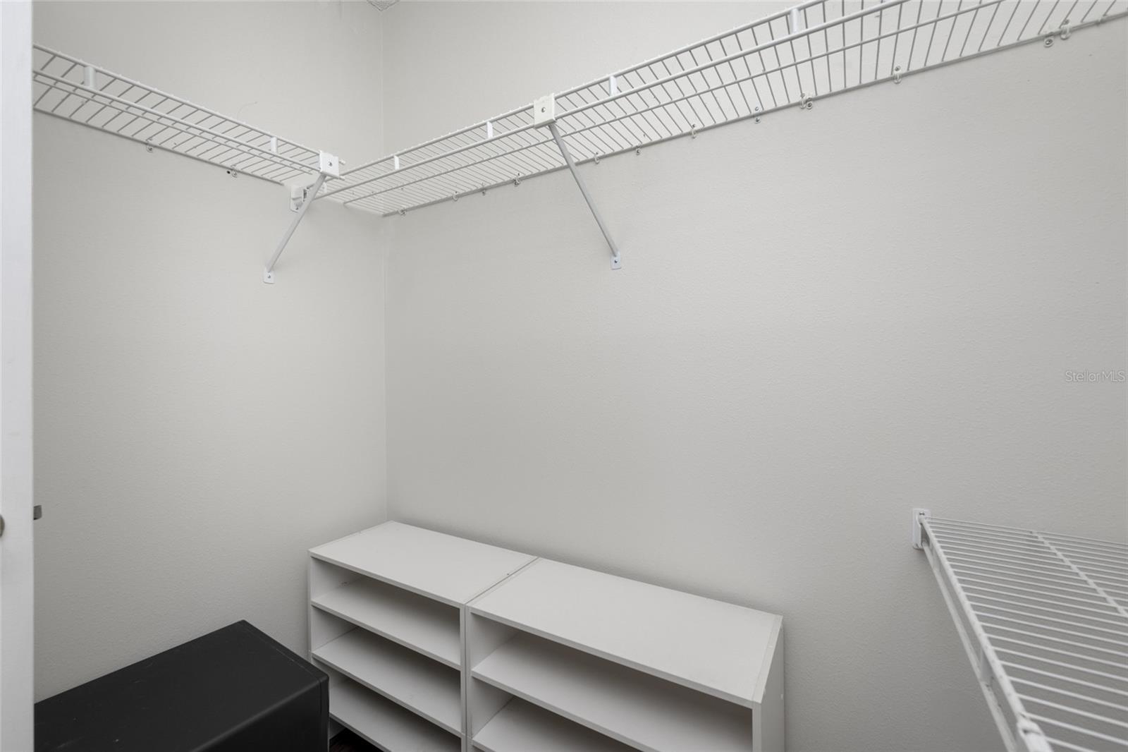 FOREST LAKE VILLAS - Residential