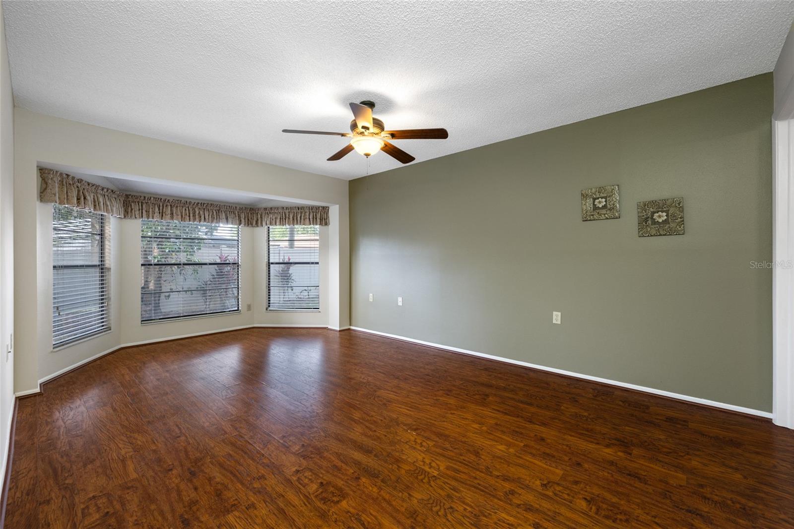 FOREST LAKE VILLAS - Residential