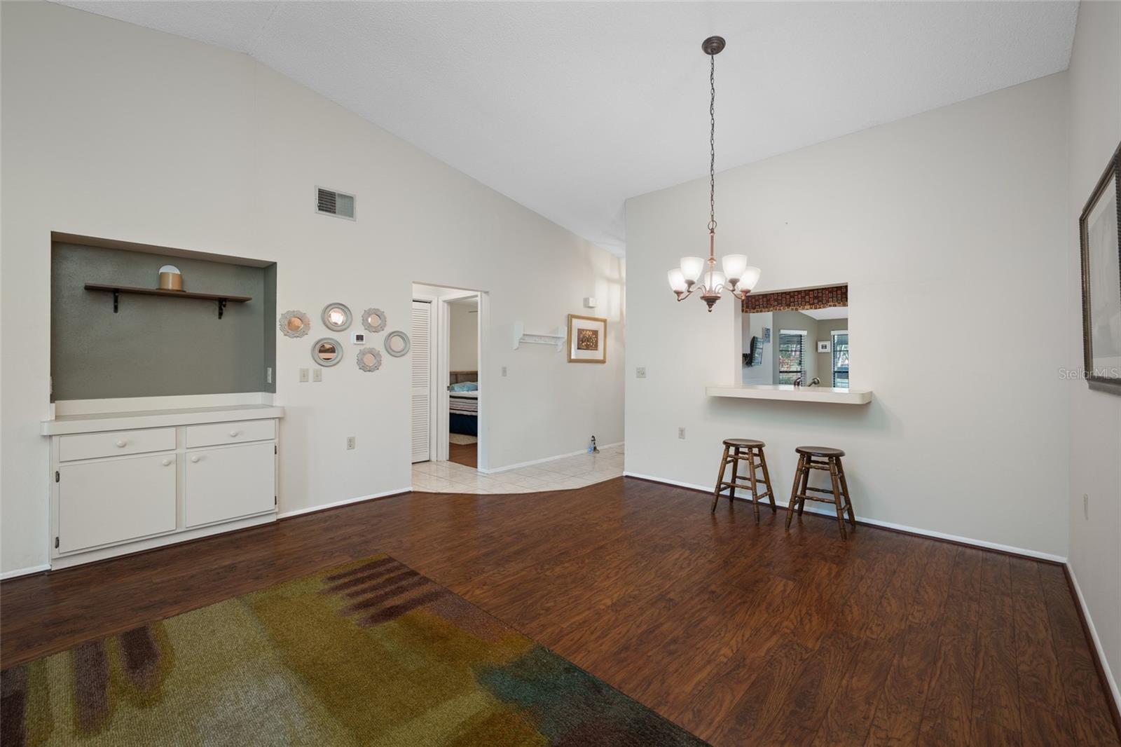 FOREST LAKE VILLAS - Residential