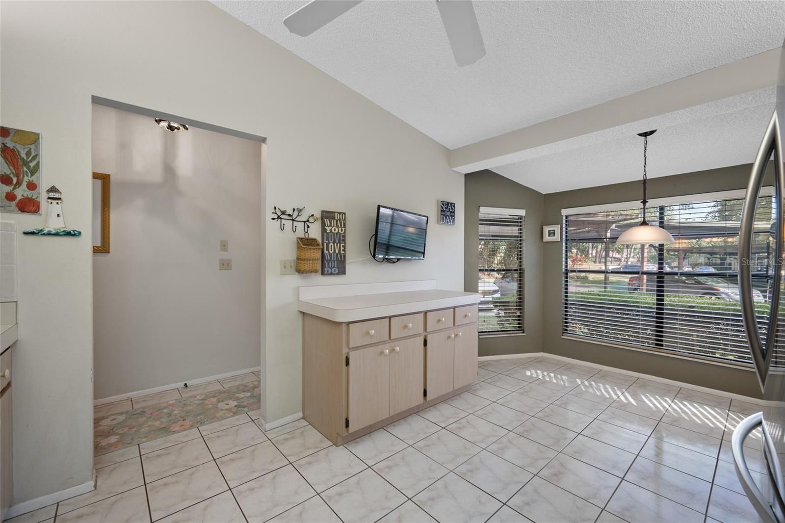 FOREST LAKE VILLAS - Residential