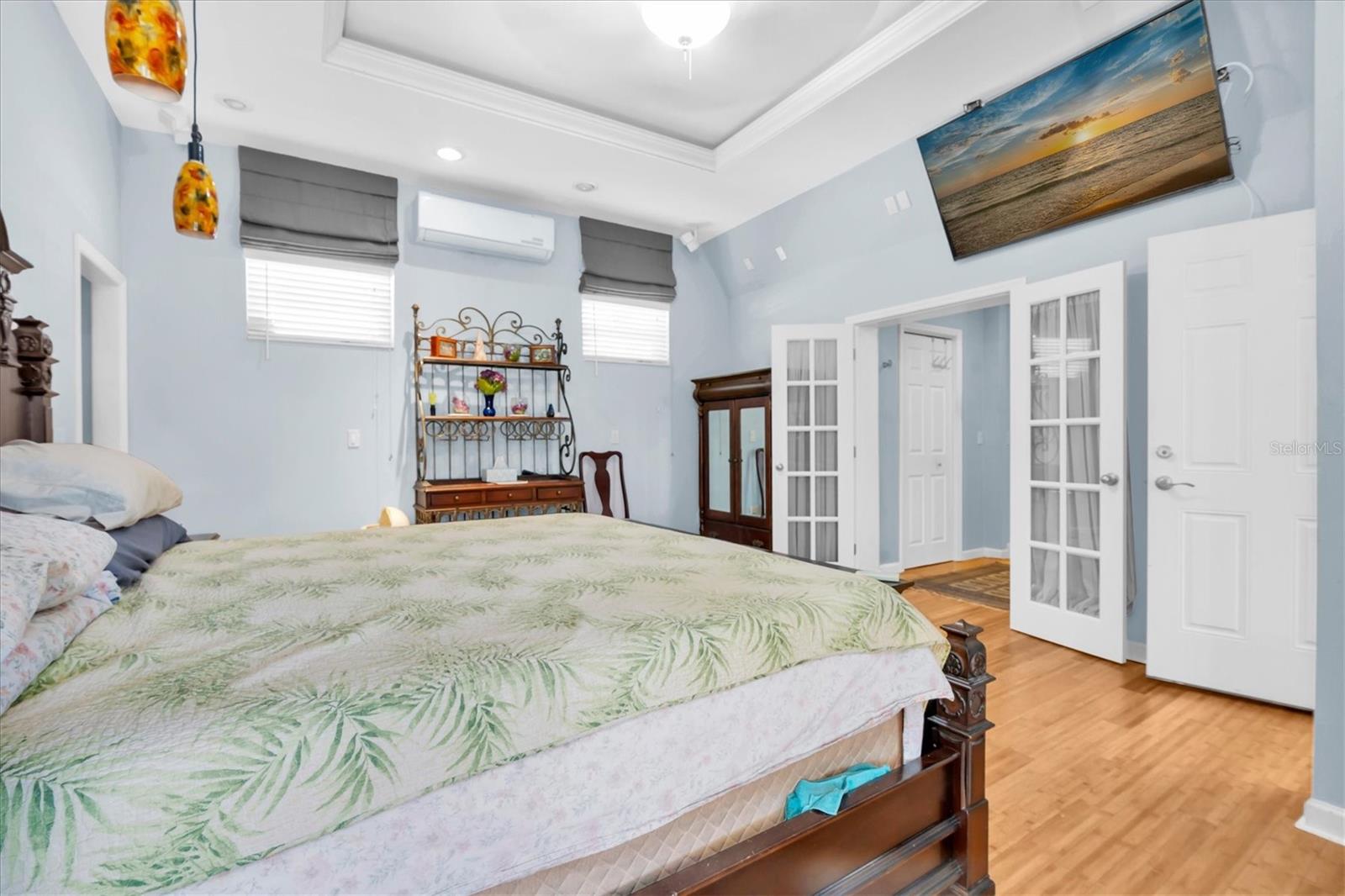 BELLEAIR HEIGHTS - Residential