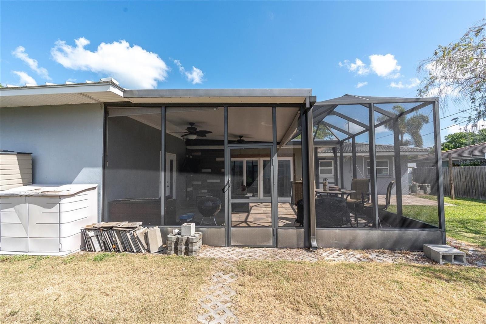 BELLEAIR HEIGHTS - Residential