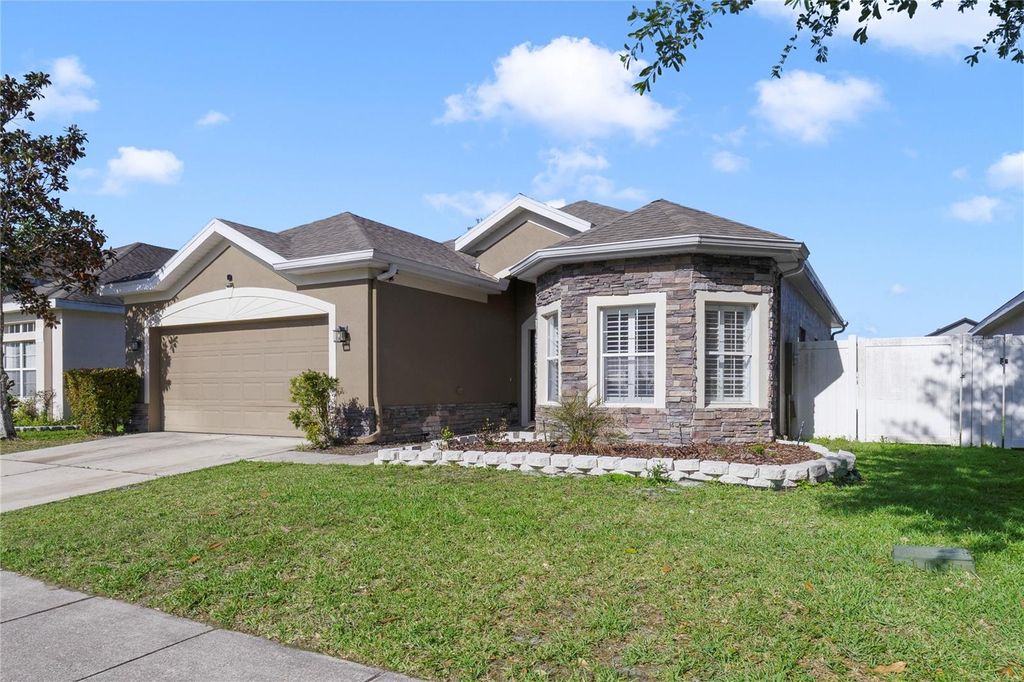 Photo of 10426 Cypress Trail Drive, Orlando, FL 32825 (MLS # O6398771)