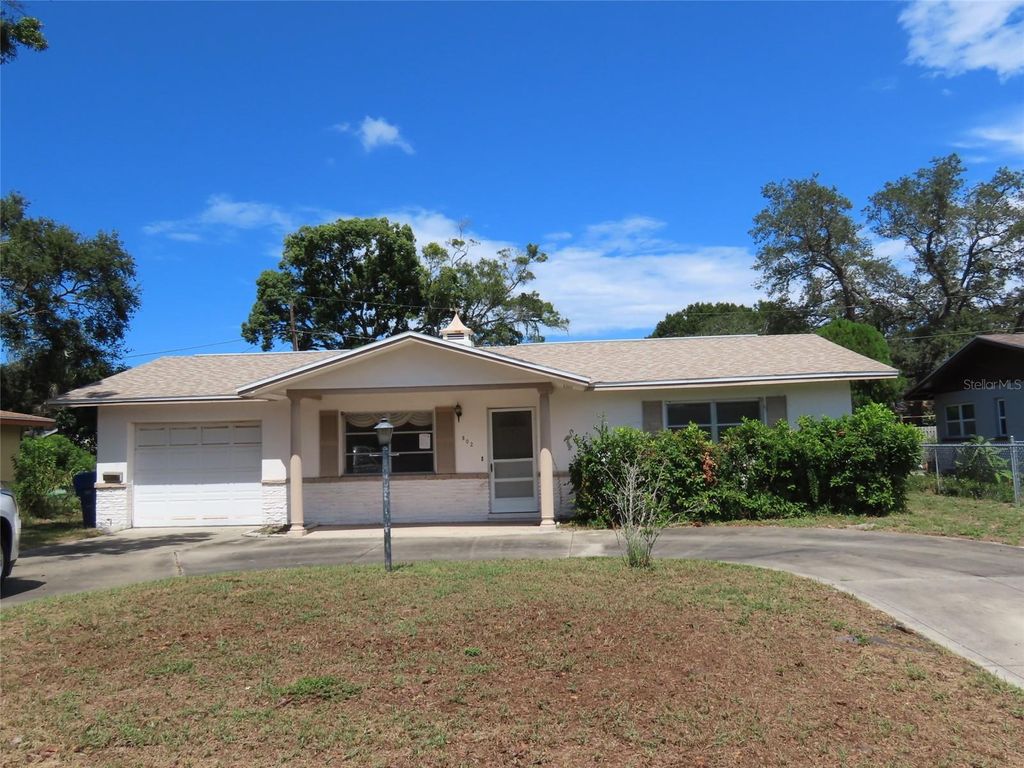 Photo of 802 13th Avenue SW, Largo, FL 33770 (MLS # TB8432098)