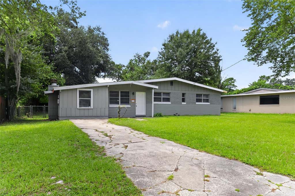 Photo of 6728 Peter Rabbit Drive N, Jacksonville, FL 32210 (MLS # TB8534023)