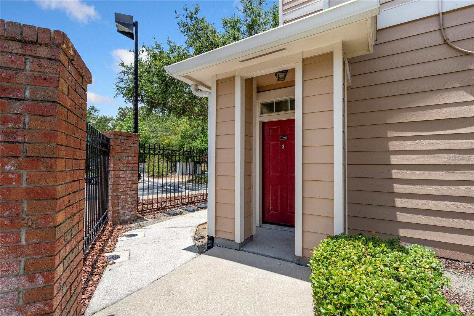 1101 VINTAGE VILLAGE LANE 101