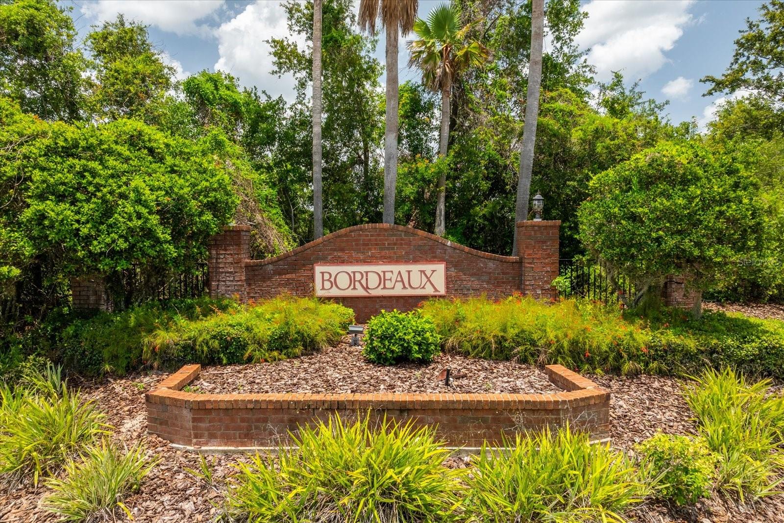 BORDEAUX CONDO - Residential