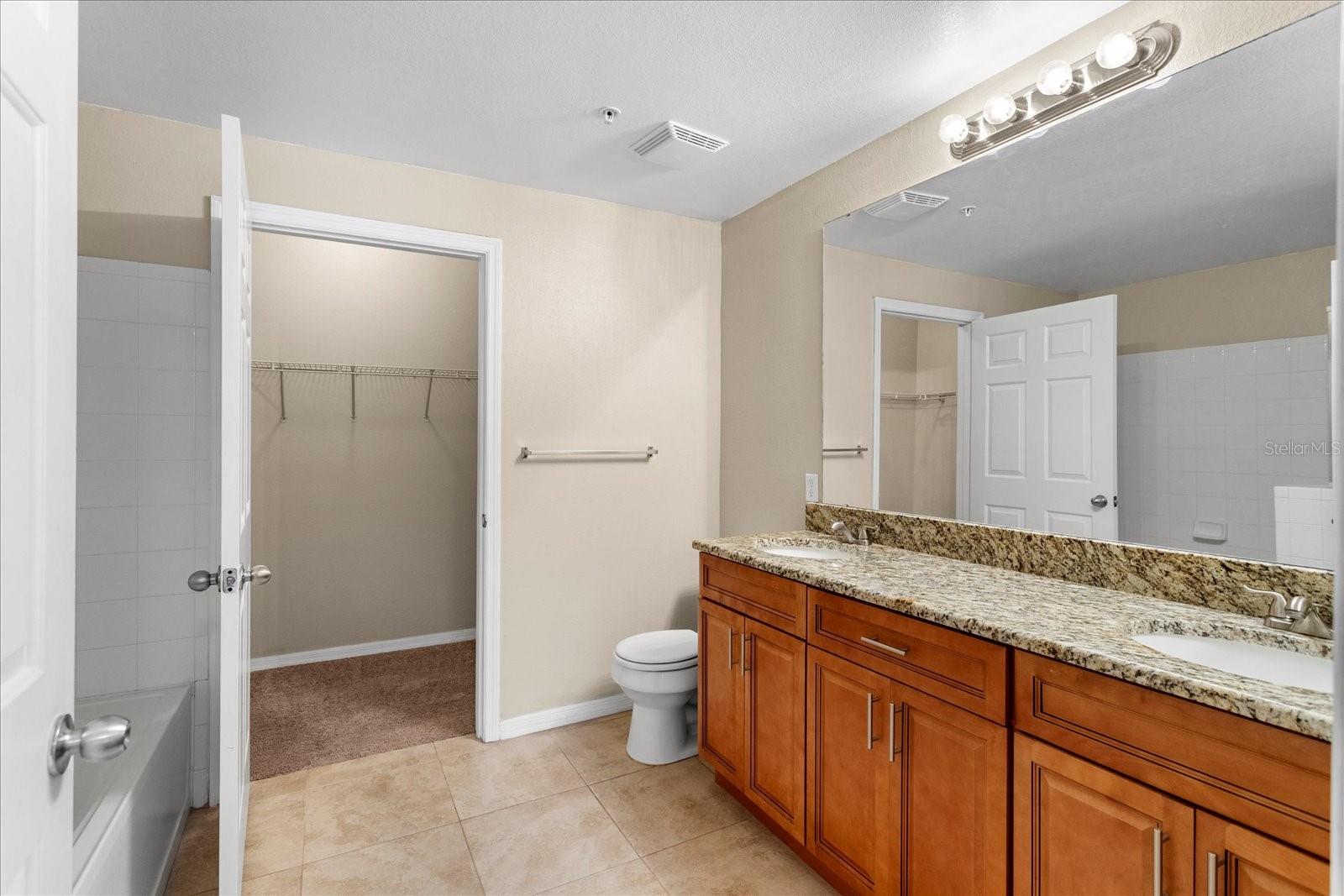 BORDEAUX CONDO - Residential