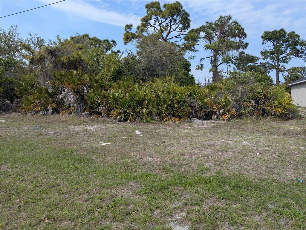 Photo of 516 Sunset Road N, Rotonda West, FL 33947 (MLS # D6146661)