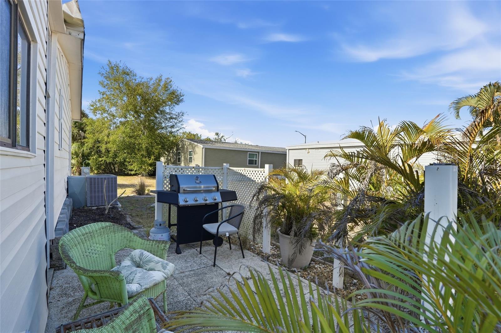 HARBOR COVE - Residential