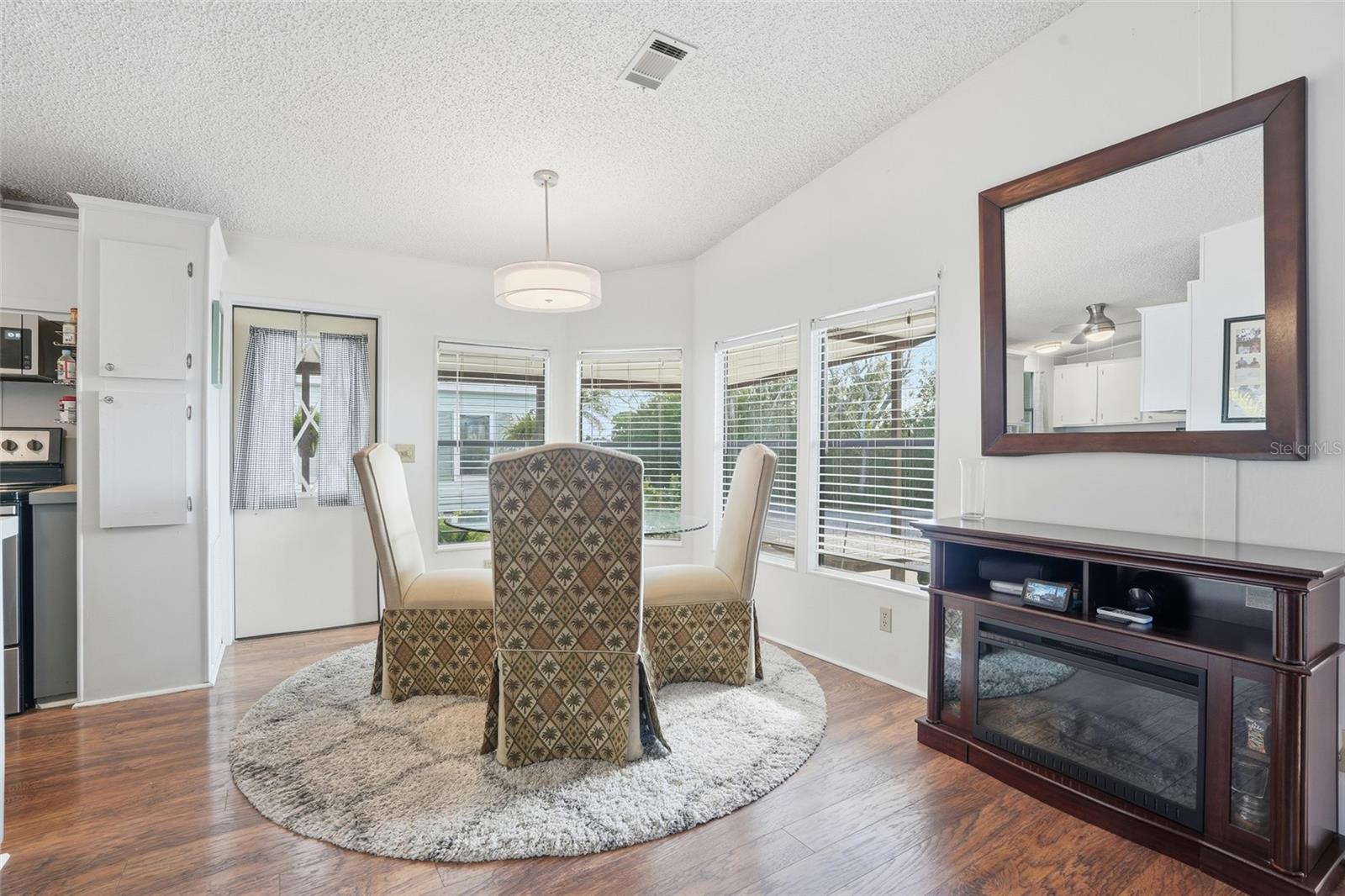 HARBOR COVE - Residential