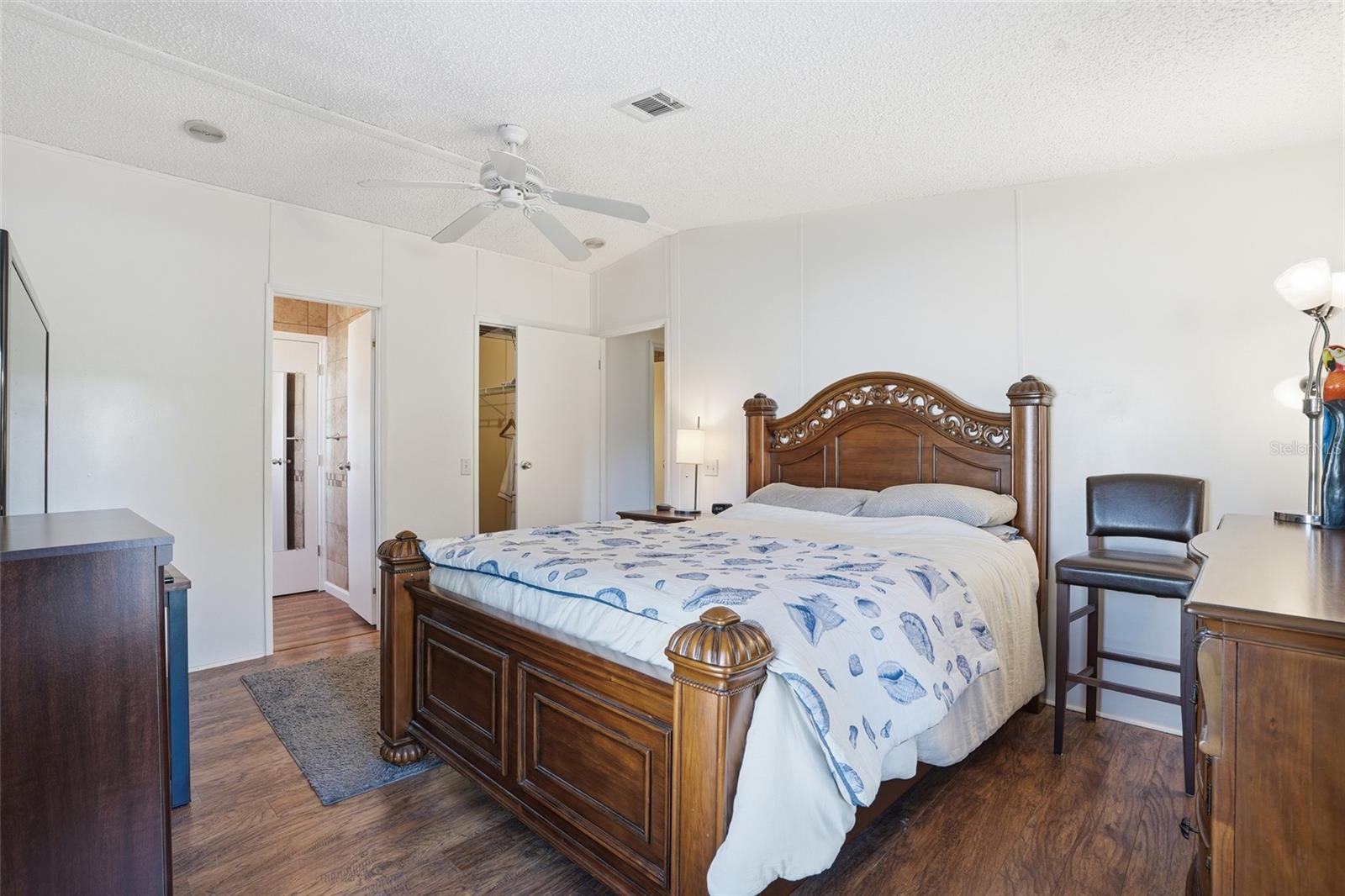 HARBOR COVE - Residential