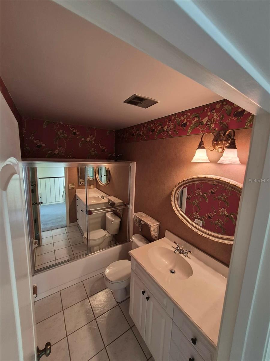 LAKE OF THE WOODS SEC 12 TWNHS - Residential