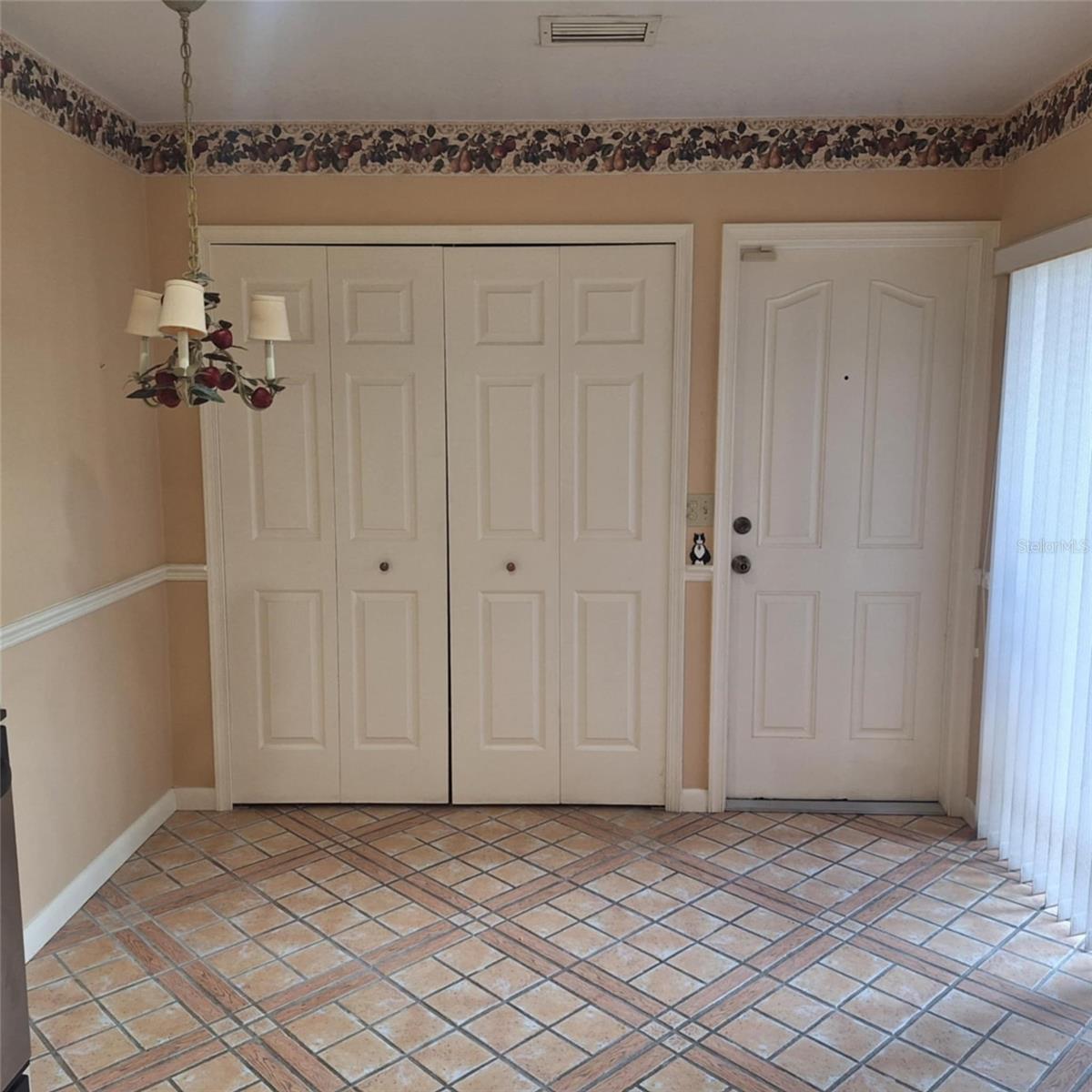 LAKE OF THE WOODS SEC 12 TWNHS - Residential