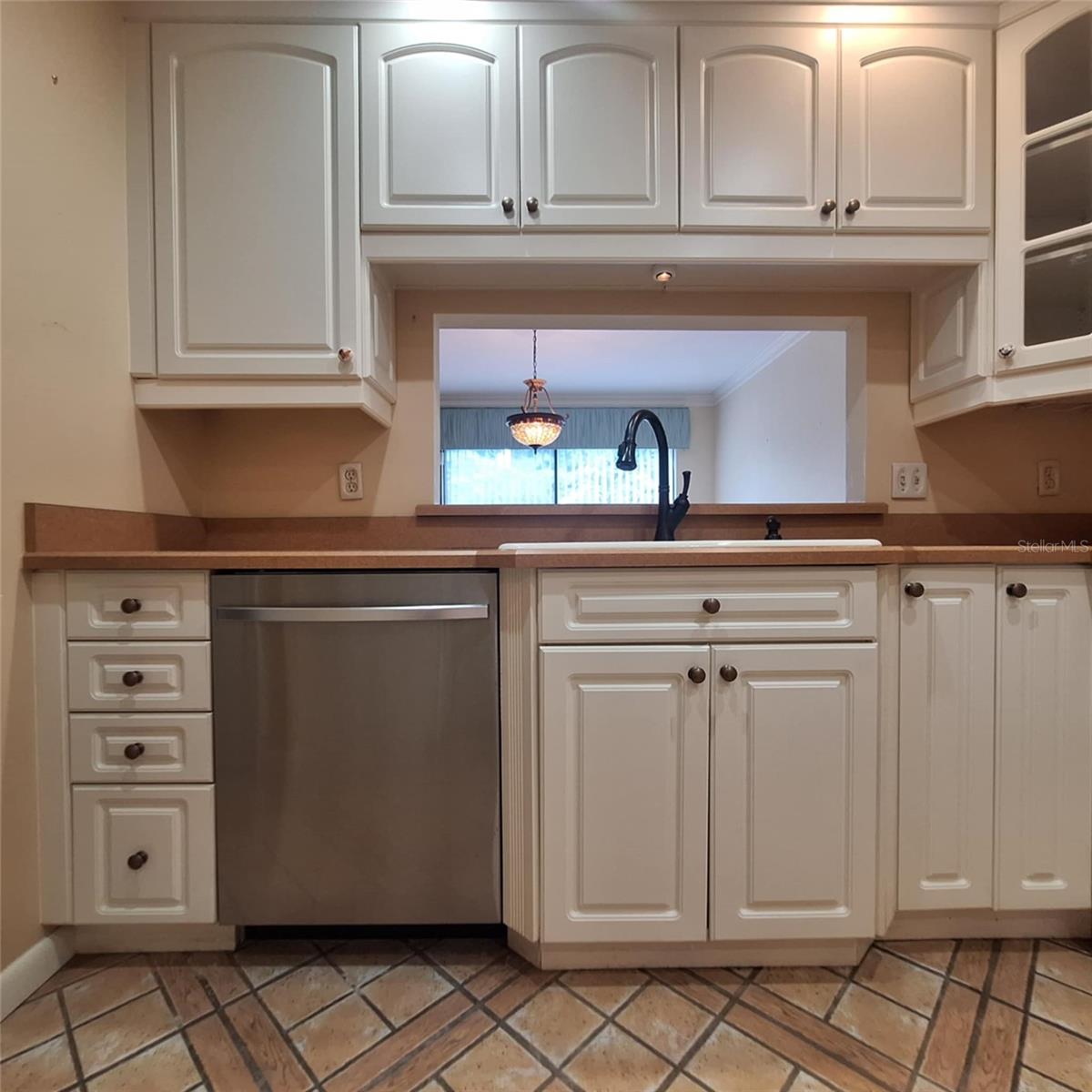 LAKE OF THE WOODS SEC 12 TWNHS - Residential