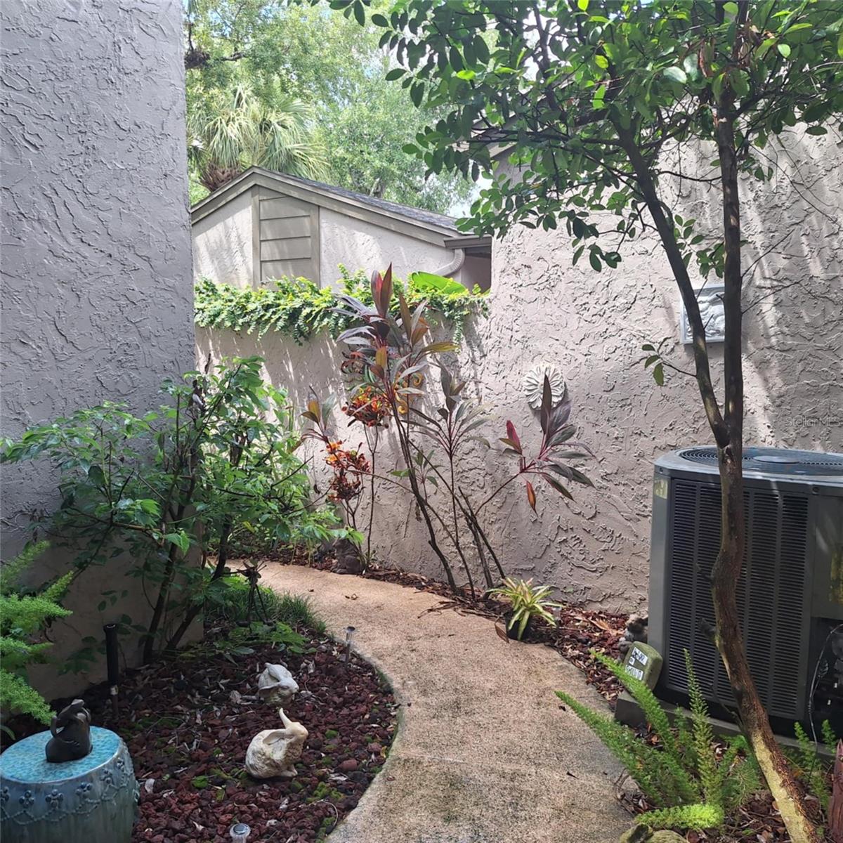 LAKE OF THE WOODS SEC 12 TWNHS - Residential