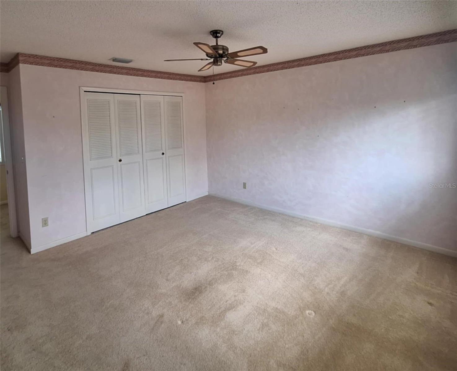 LAKE OF THE WOODS SEC 12 TWNHS - Residential