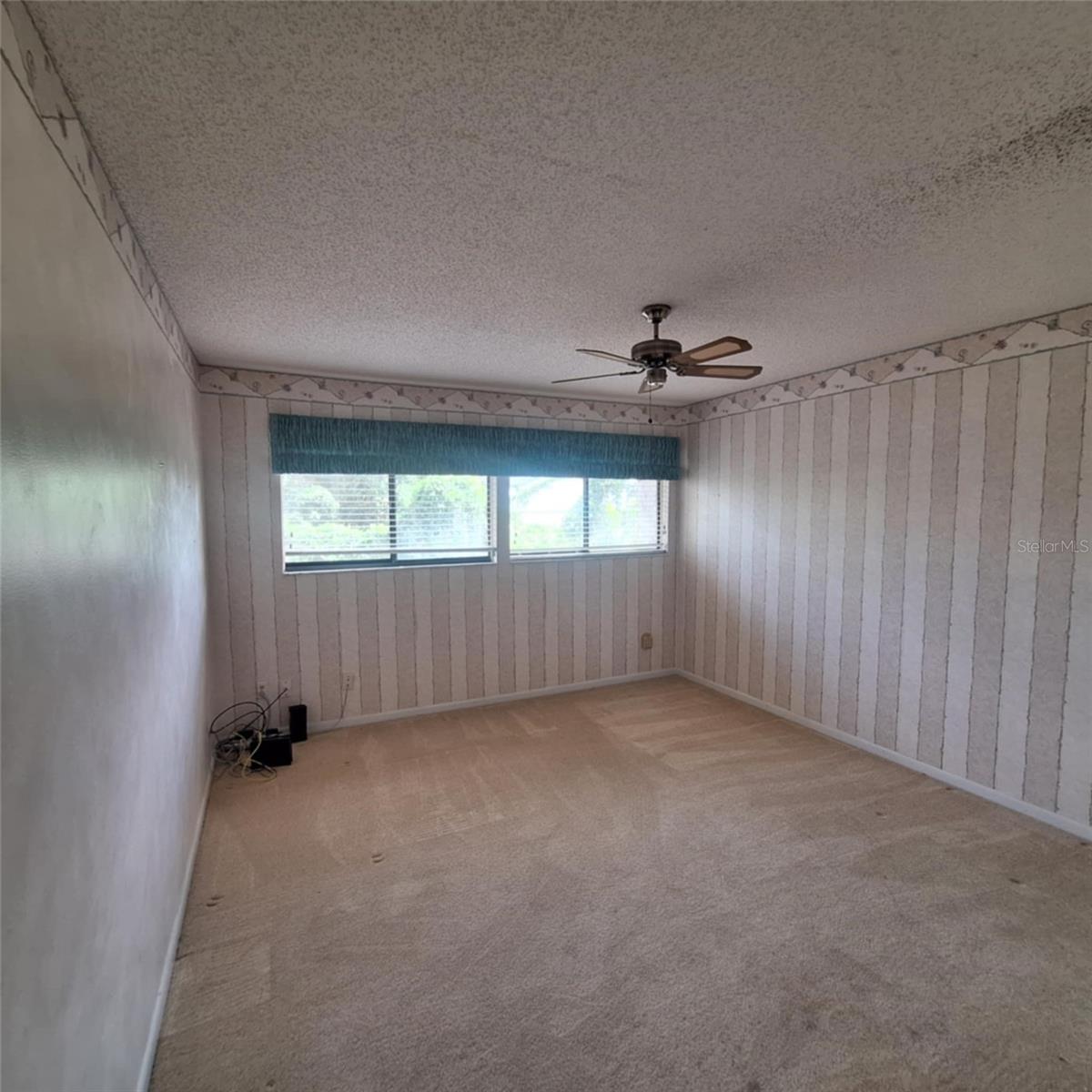 LAKE OF THE WOODS SEC 12 TWNHS - Residential