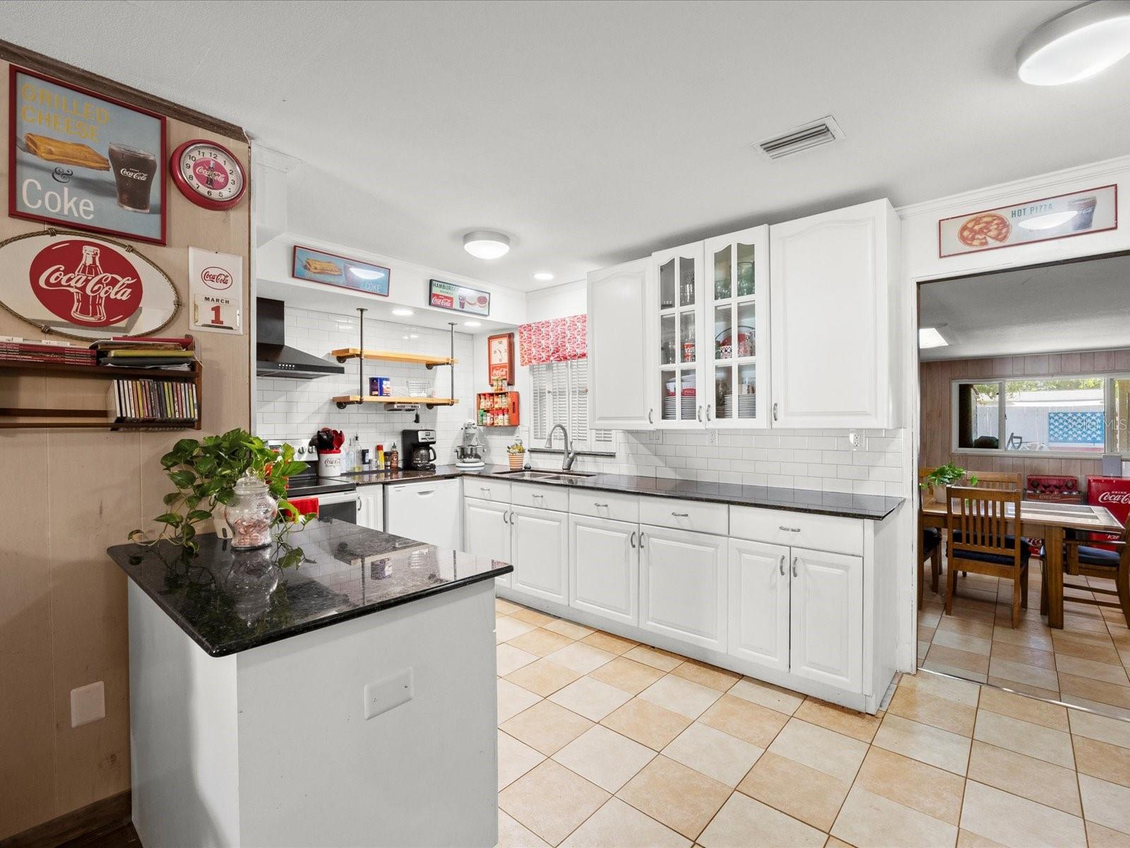 MEADOW LAWN 2ND ADD - Residential