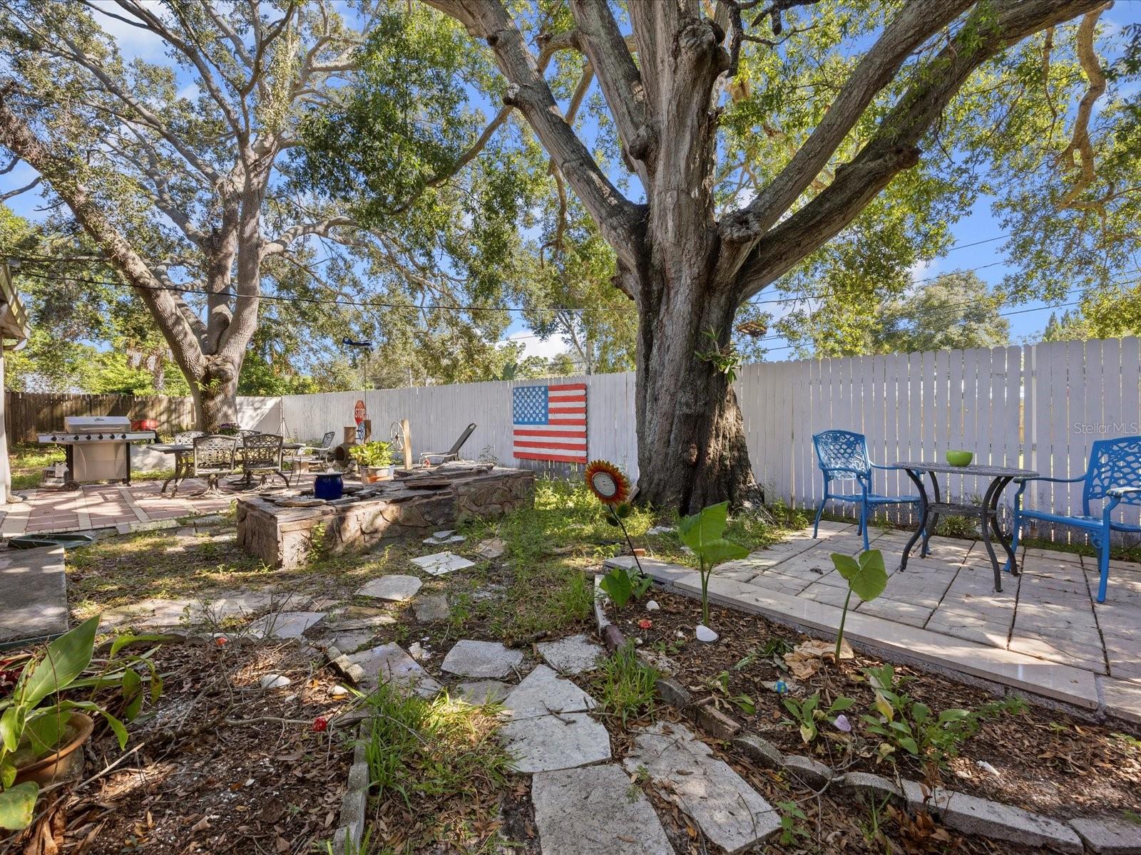 MEADOW LAWN 2ND ADD - Residential