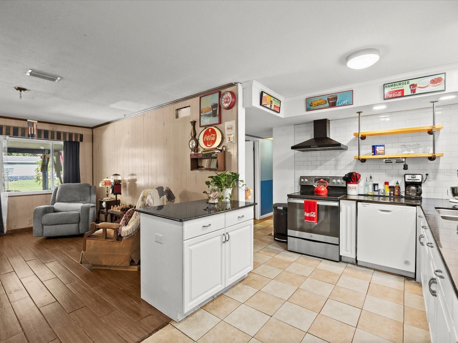 MEADOW LAWN 2ND ADD - Residential