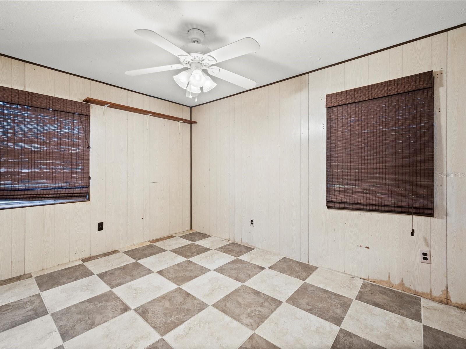 MEADOW LAWN 2ND ADD - Residential