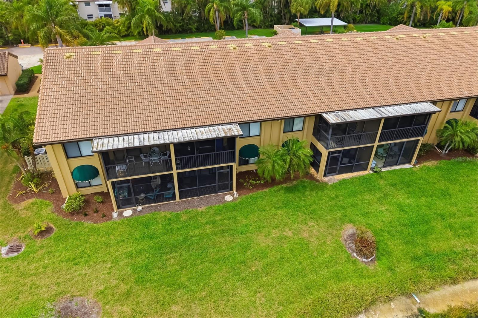 ASHTON LAKES 8 - Residential