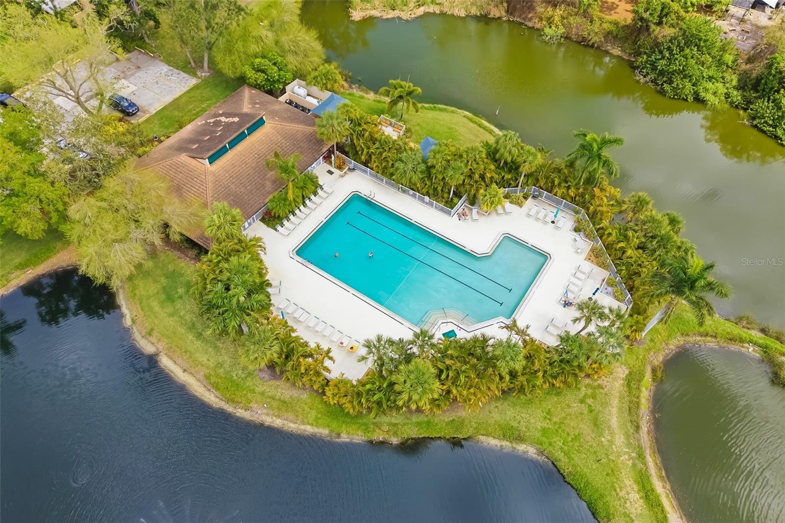 ASHTON LAKES 8 - Residential