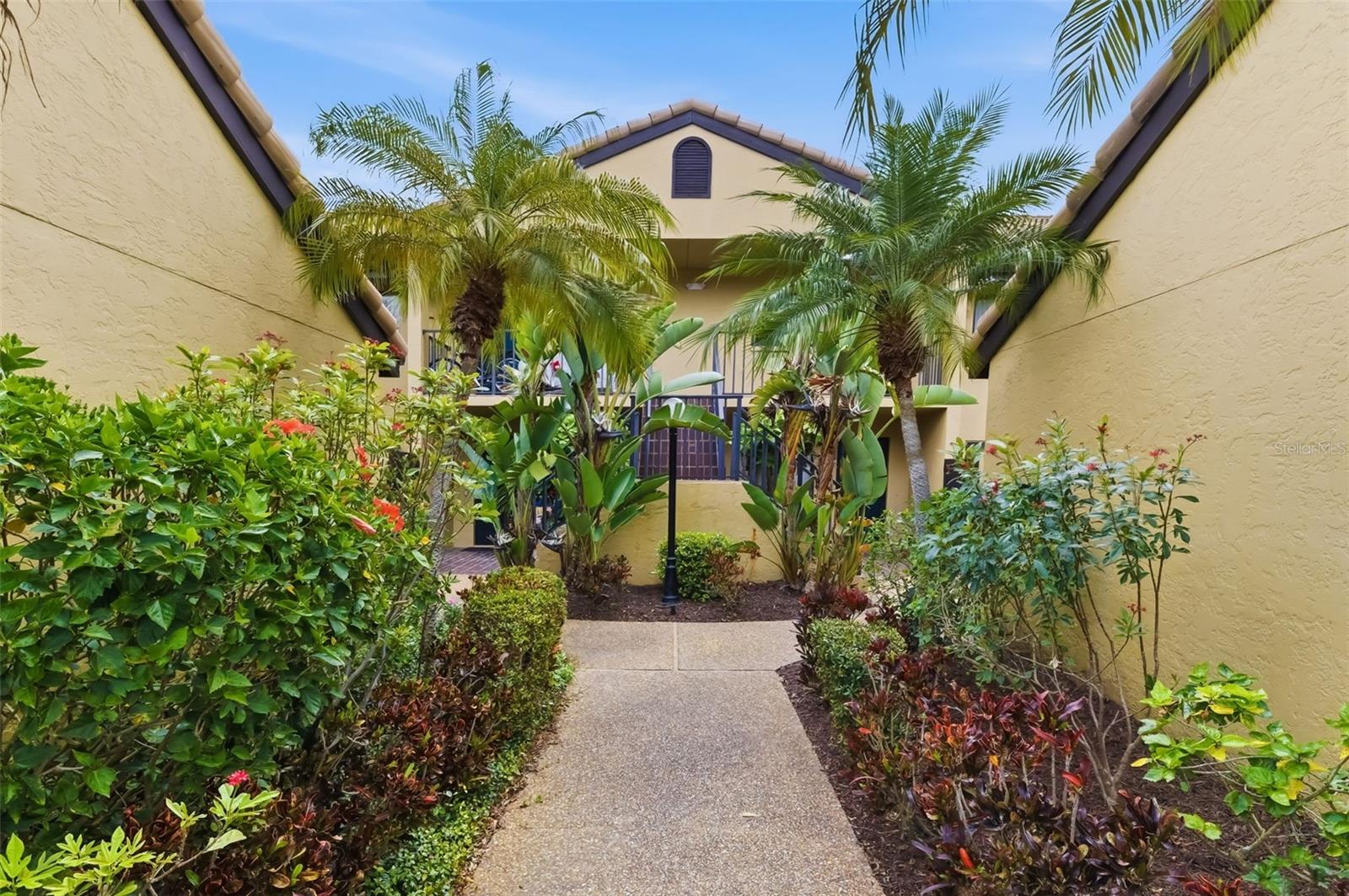 ASHTON LAKES 8 - Residential