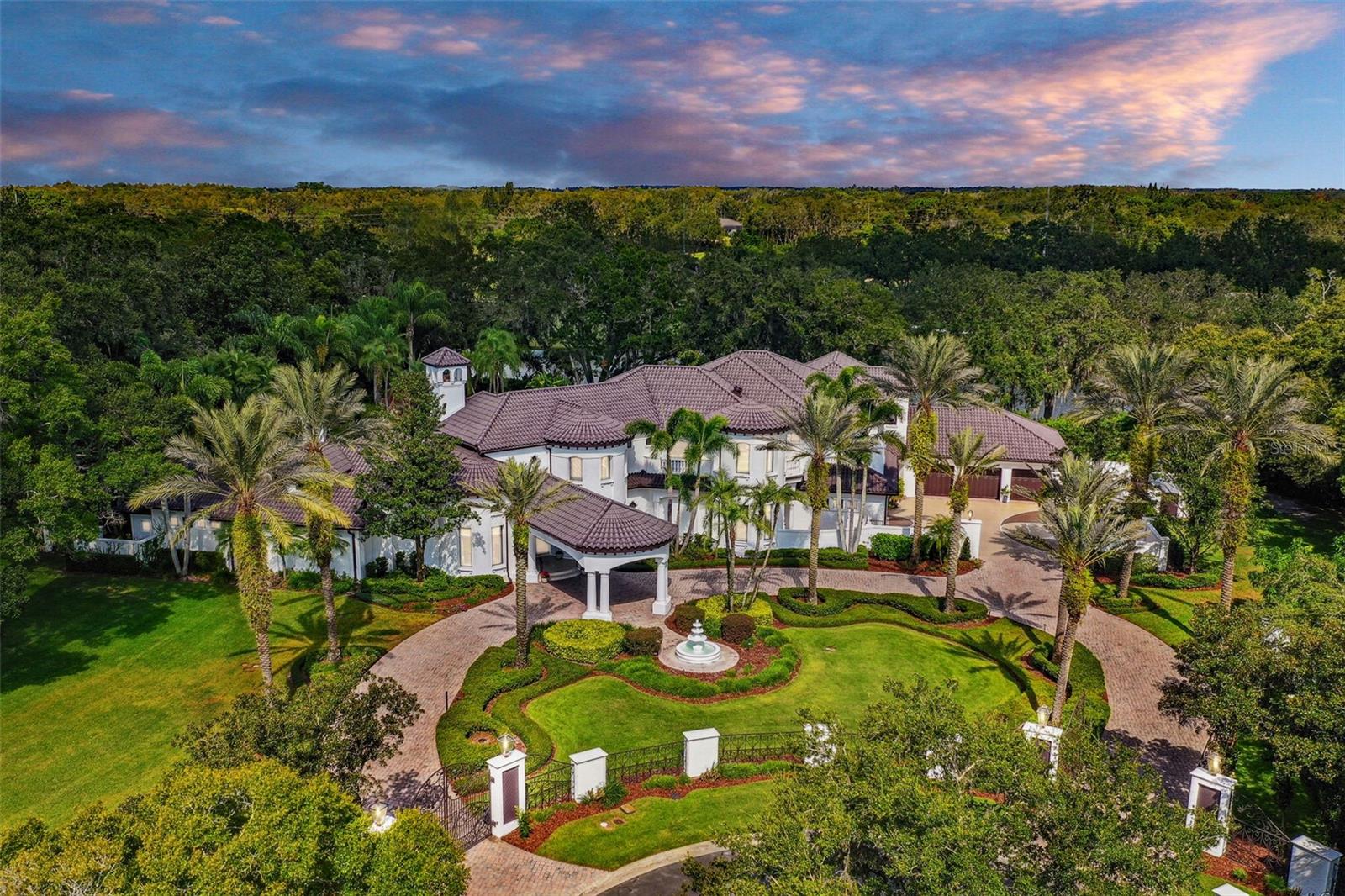 AVILA CLUBHOUSE VILLAS PH 4 - Residential