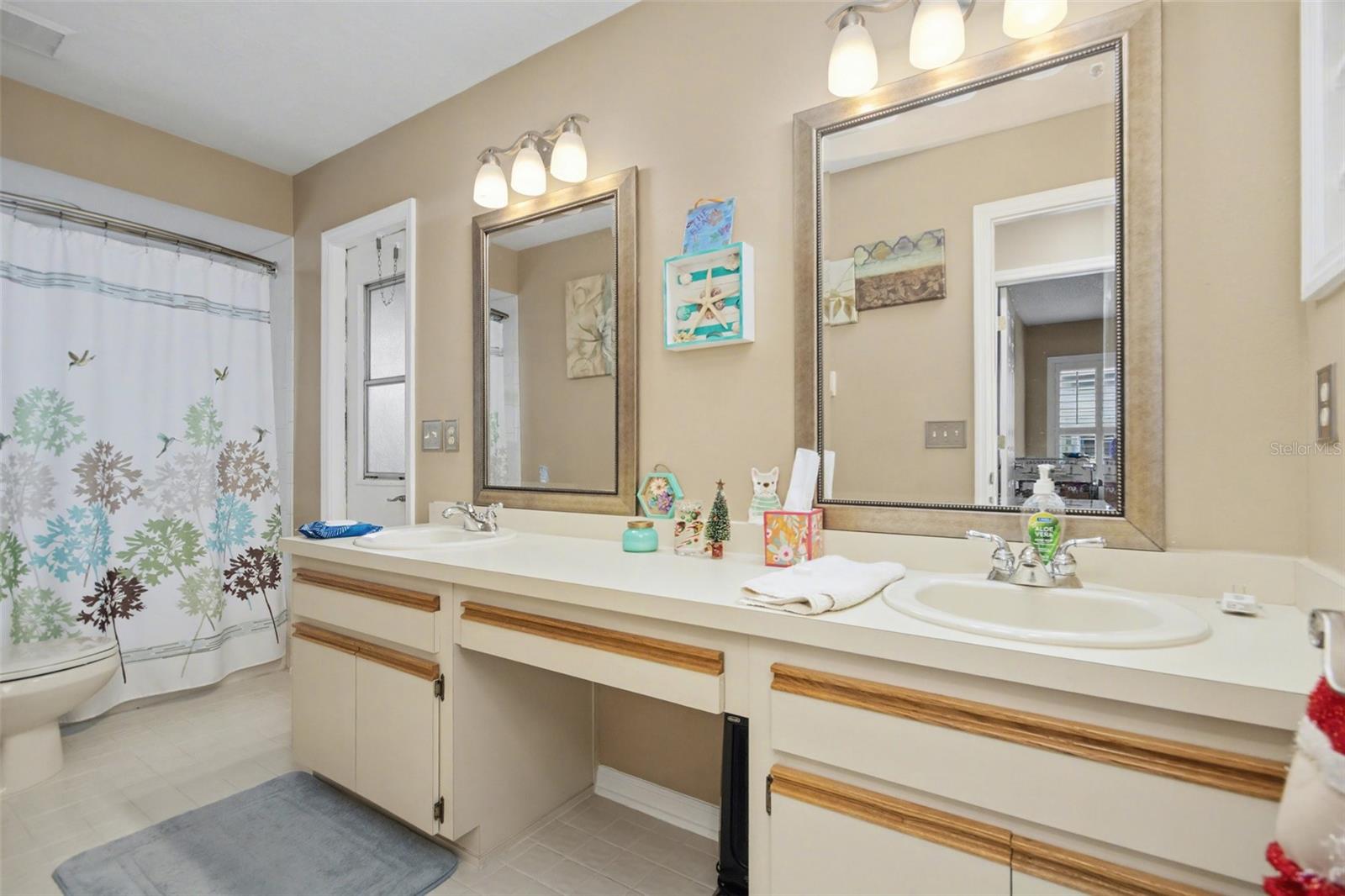 HUNTERS CREEK TR 145 PH 03 - Residential