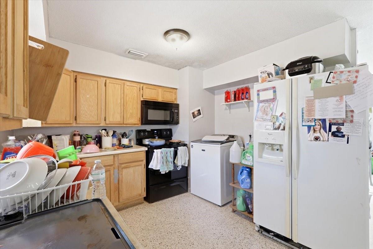 CENTRAL PARK ADD - Residential Income