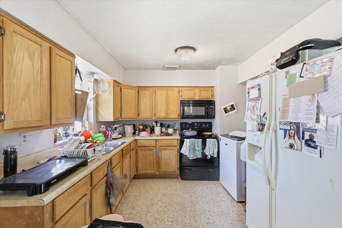 CENTRAL PARK ADD - Residential Income