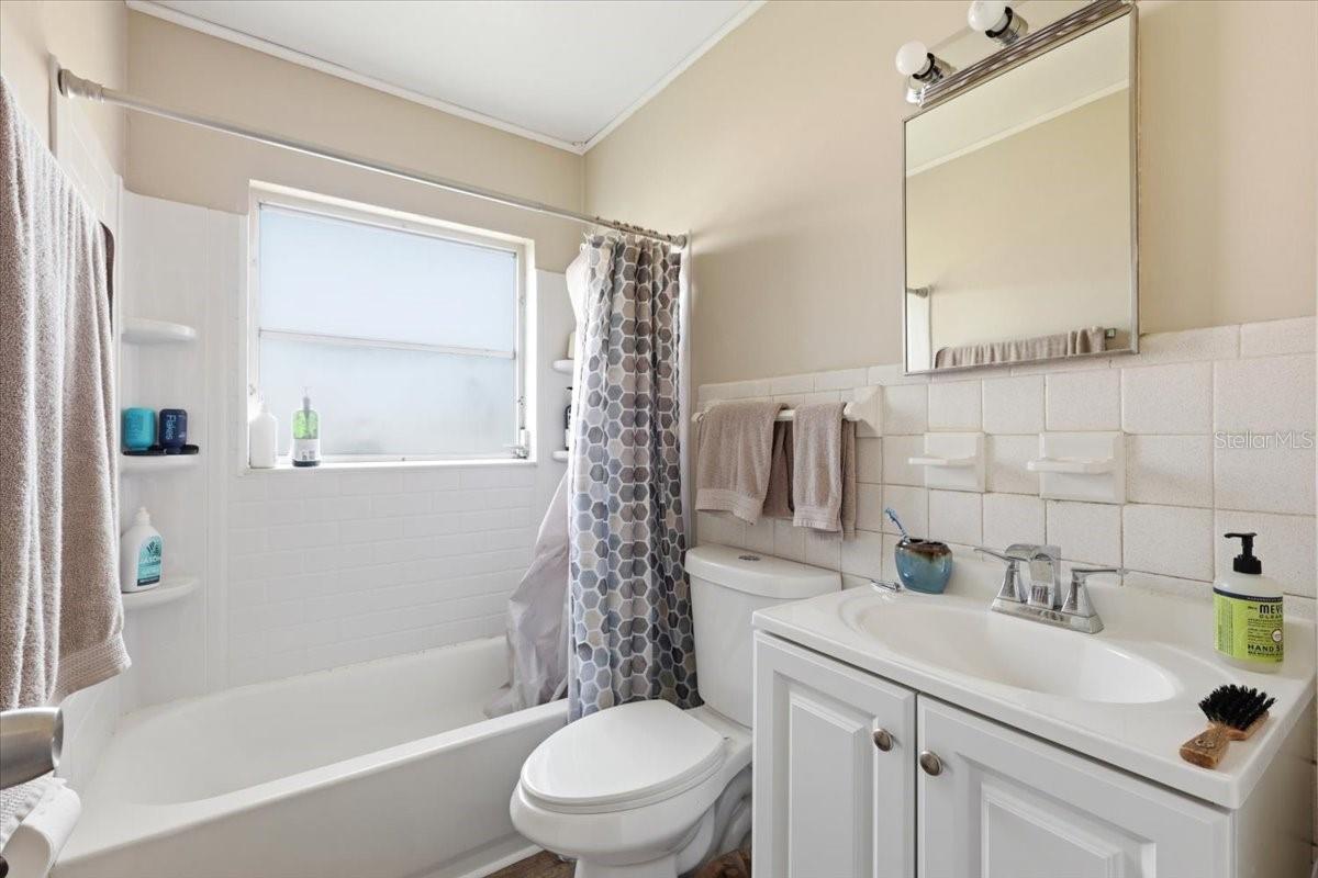 CENTRAL PARK ADD - Residential Income