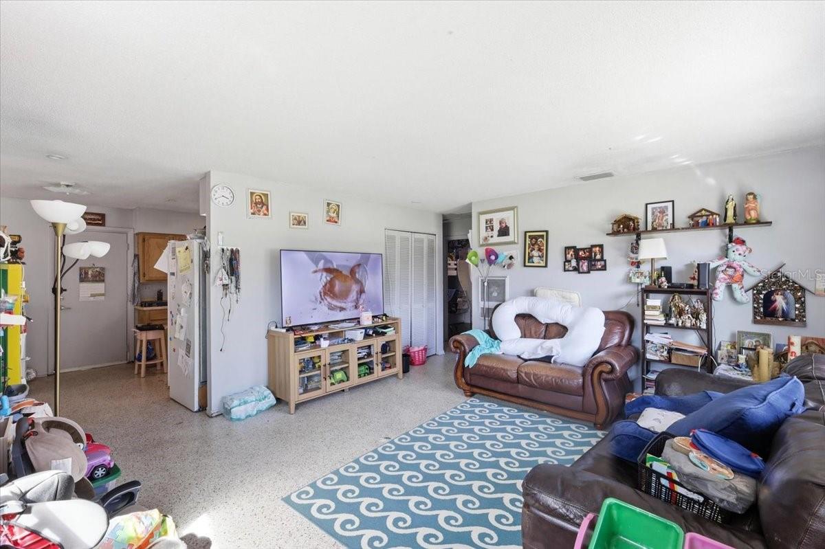 CENTRAL PARK ADD - Residential Income