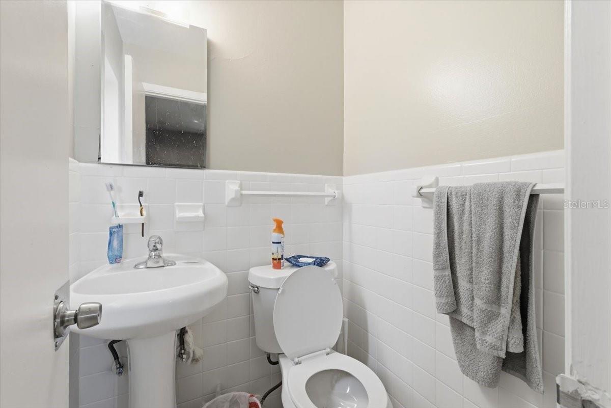 CENTRAL PARK ADD - Residential Income