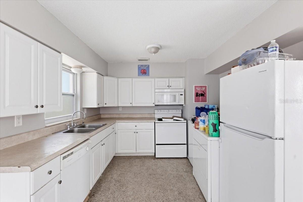 CENTRAL PARK ADD - Residential Income