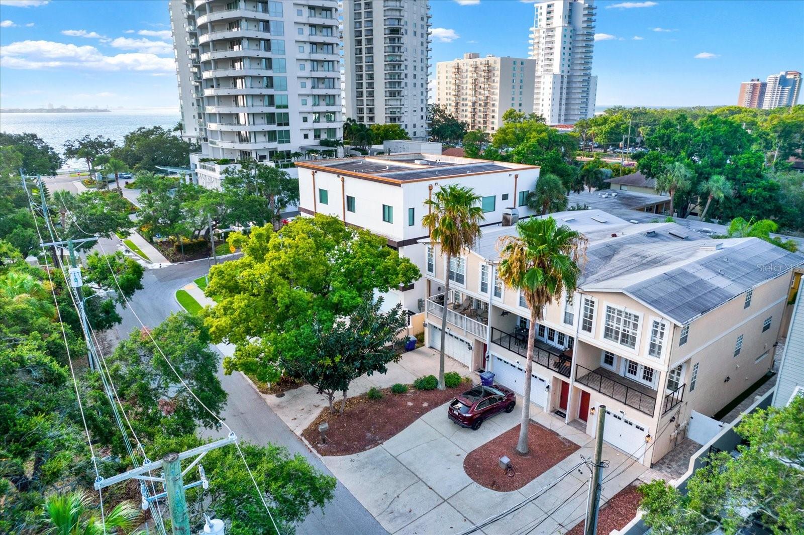 URBANREST - Residential Lease