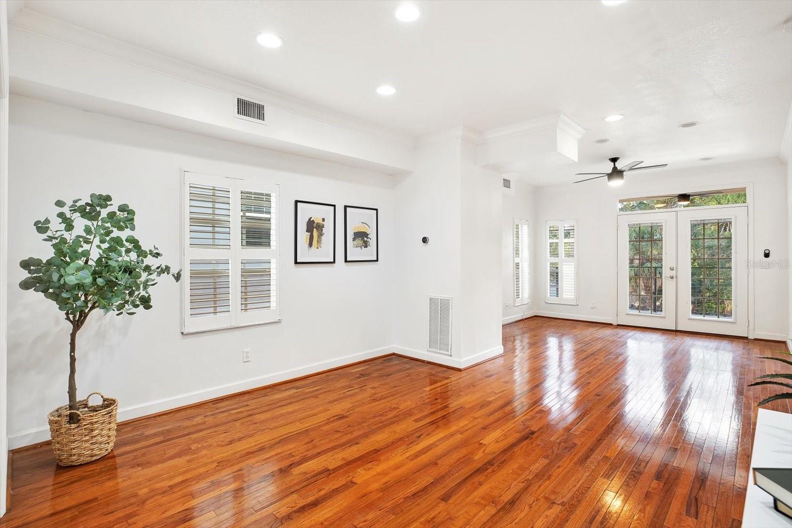 URBANREST - Residential Lease