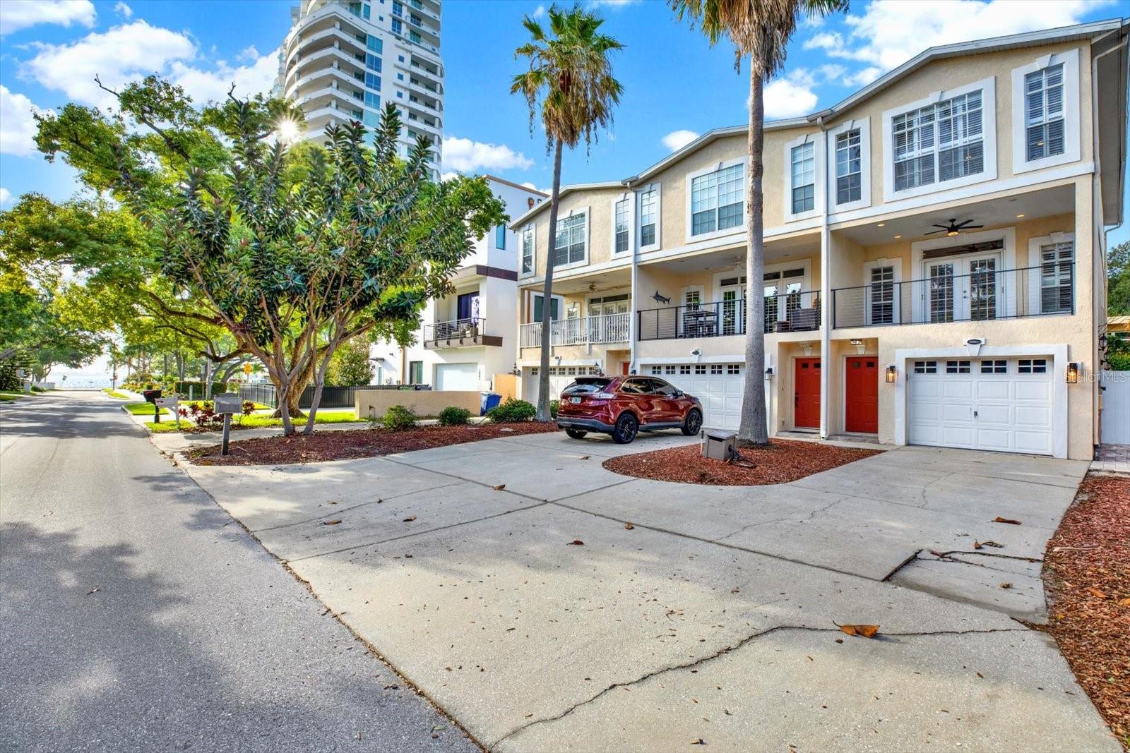 URBANREST - Residential Lease