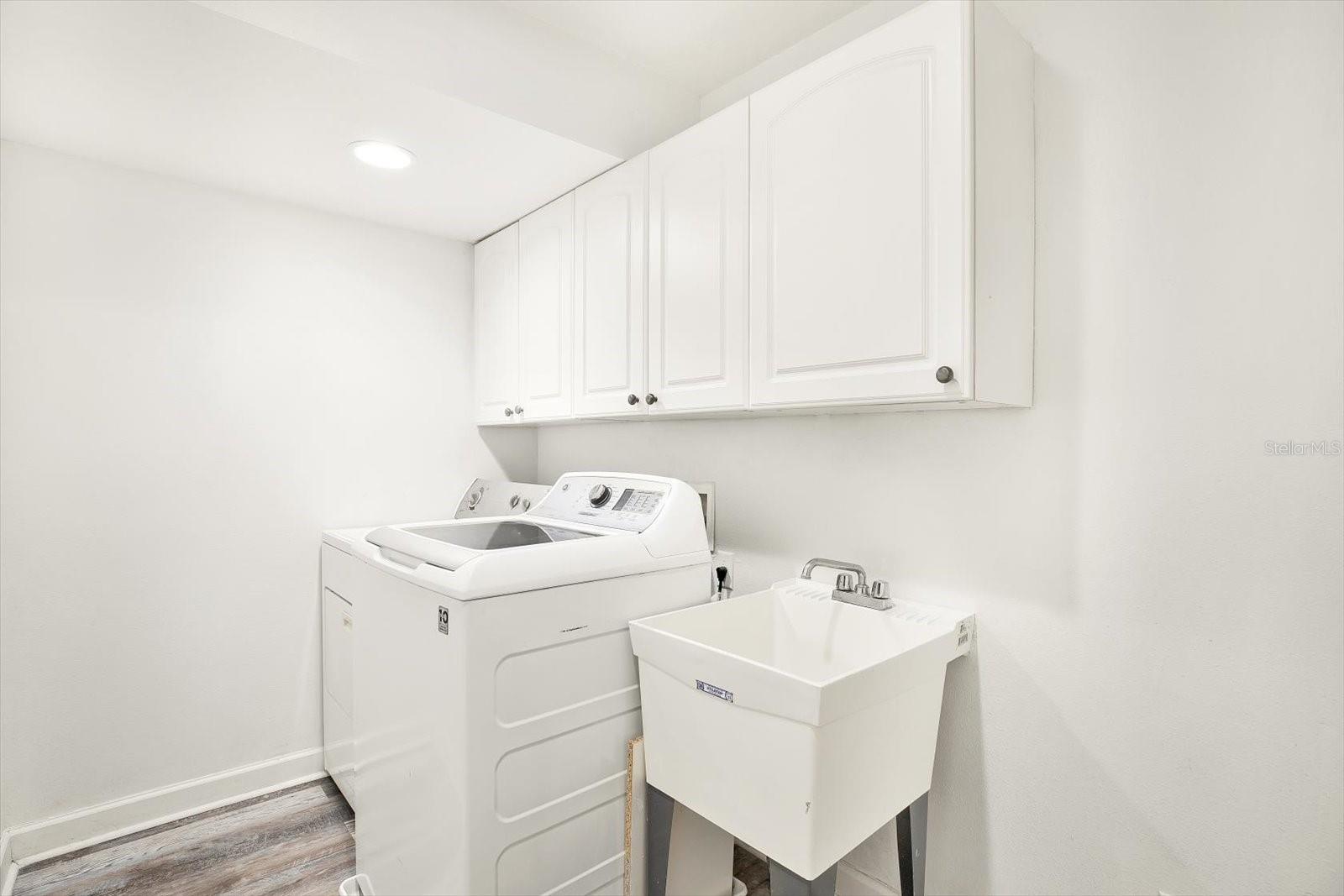 URBANREST - Residential Lease