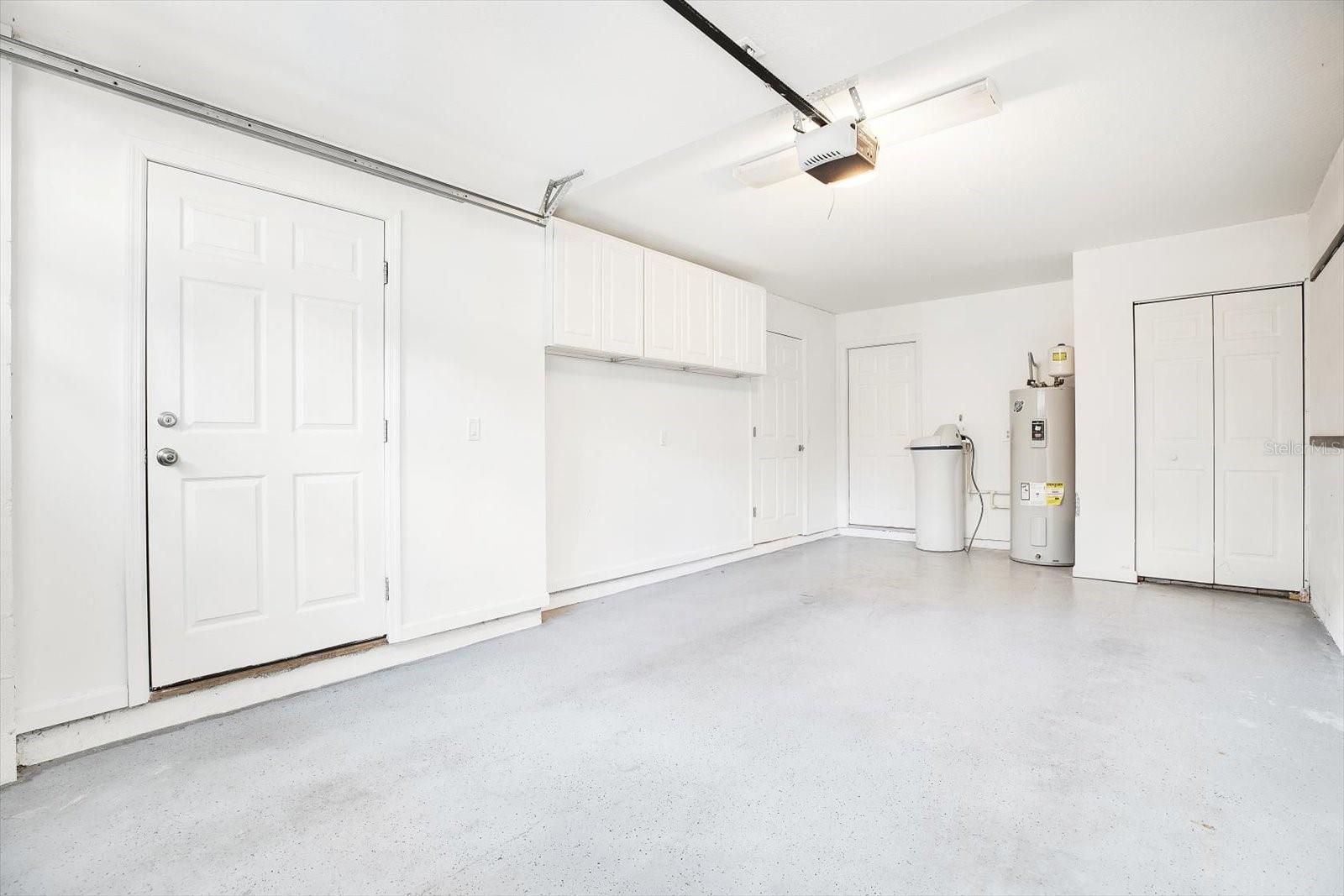 URBANREST - Residential Lease