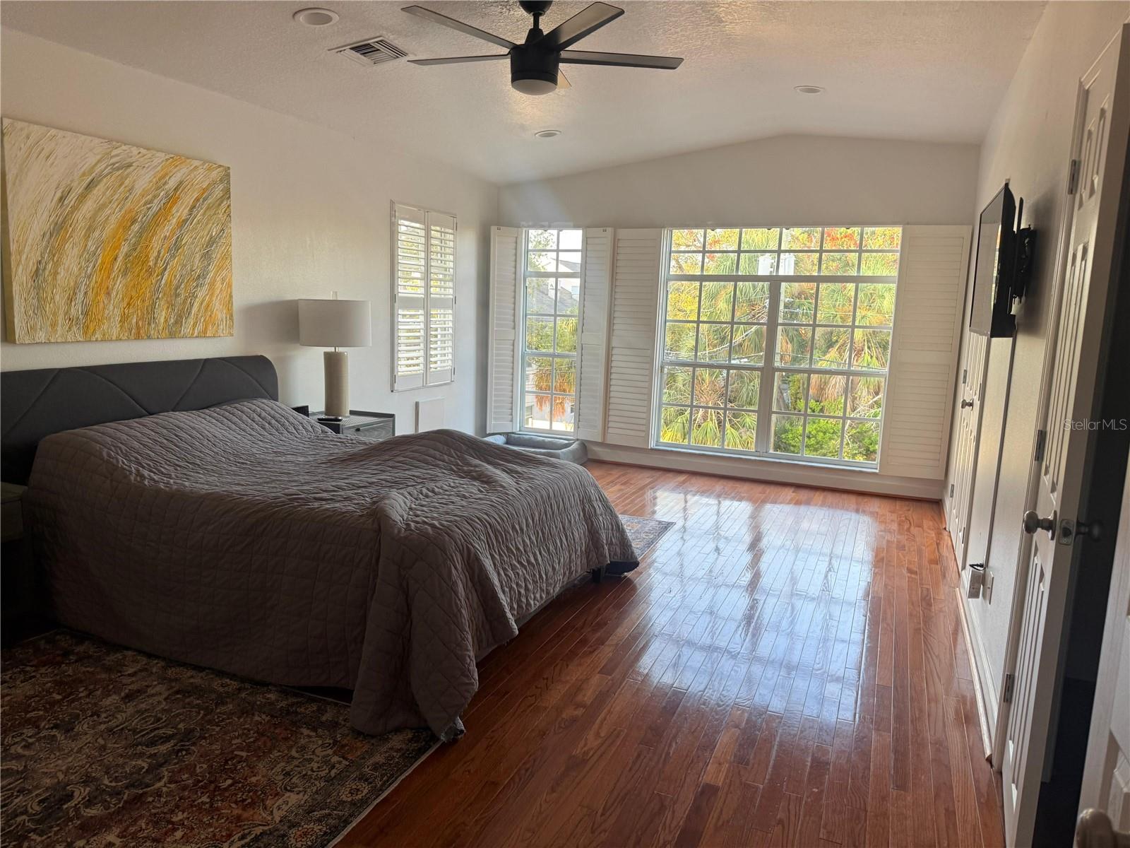 URBANREST - Residential Lease