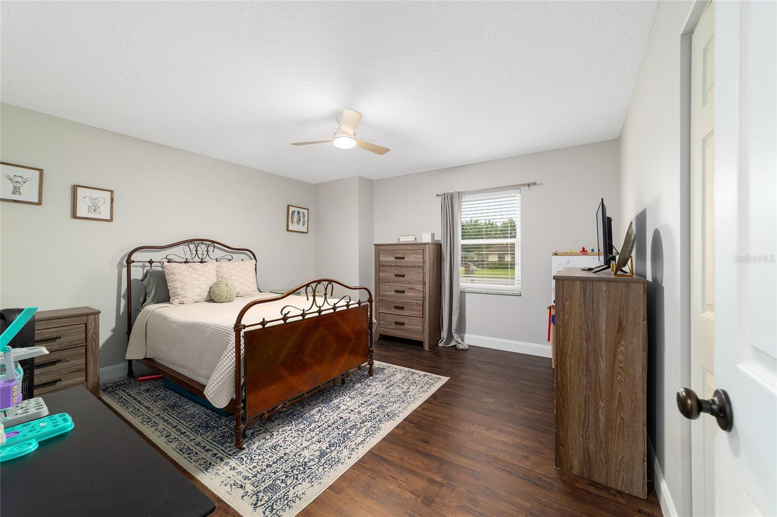 DOUBLEGATE - Residential