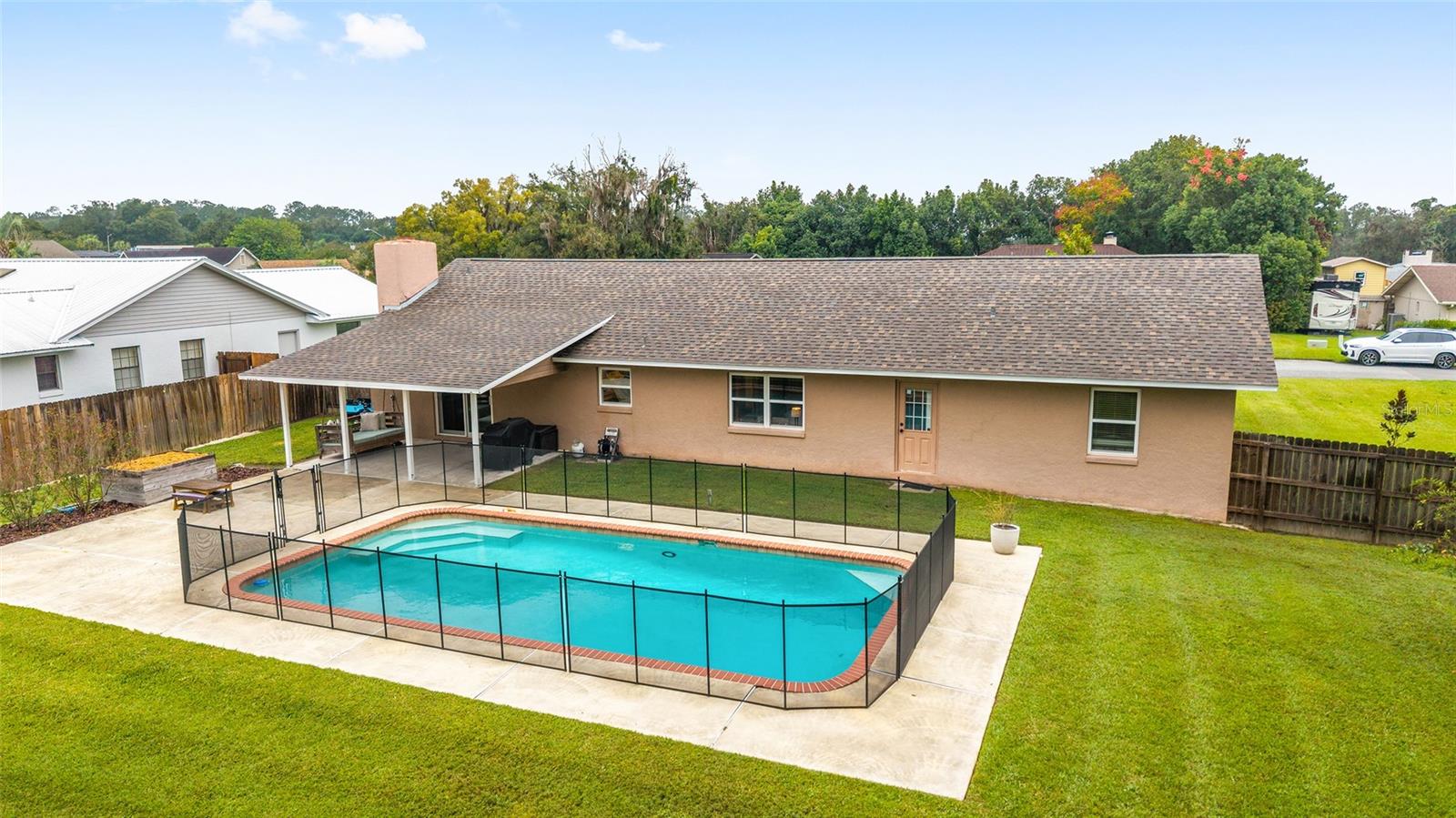 DOUBLEGATE - Residential