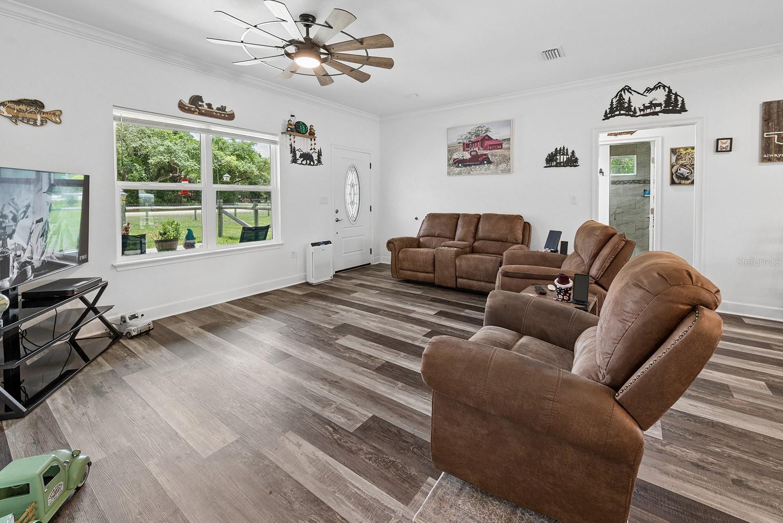 CHIEFLAND COUNTRY ESTATES - Residential