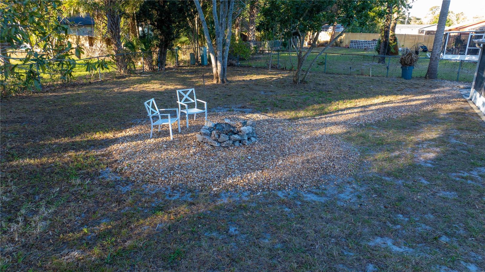 RIVIERA SHORES - Residential